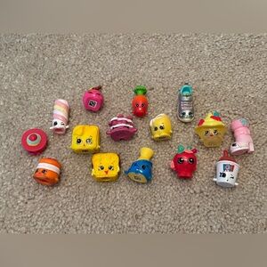 Shopkins Series 1 Apple Blossom Icee Boot Candy Strawberry Sneaker